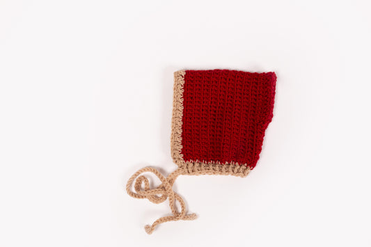 Conjunto Niana-Arrullo, gorro y botitas•Granate